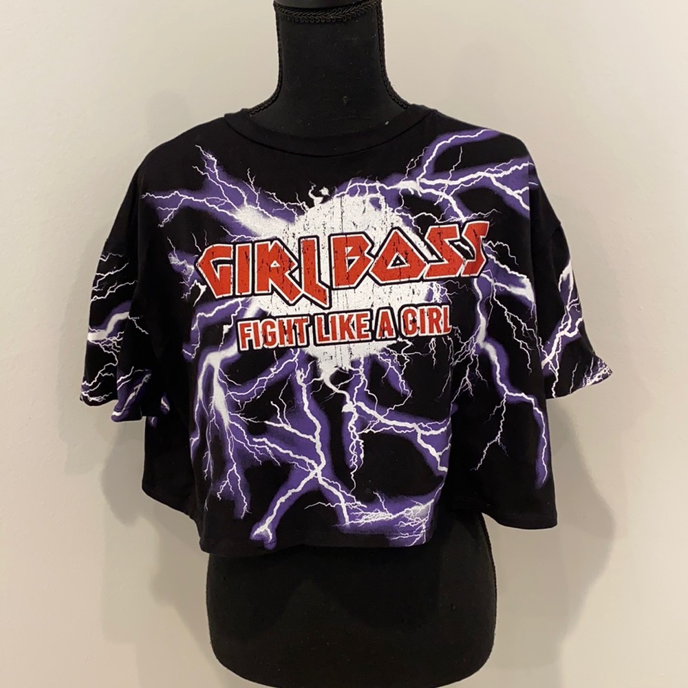 Graphic tee